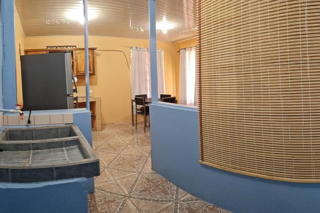 Apartamento Daly #1 Guápiles Buitenkant foto