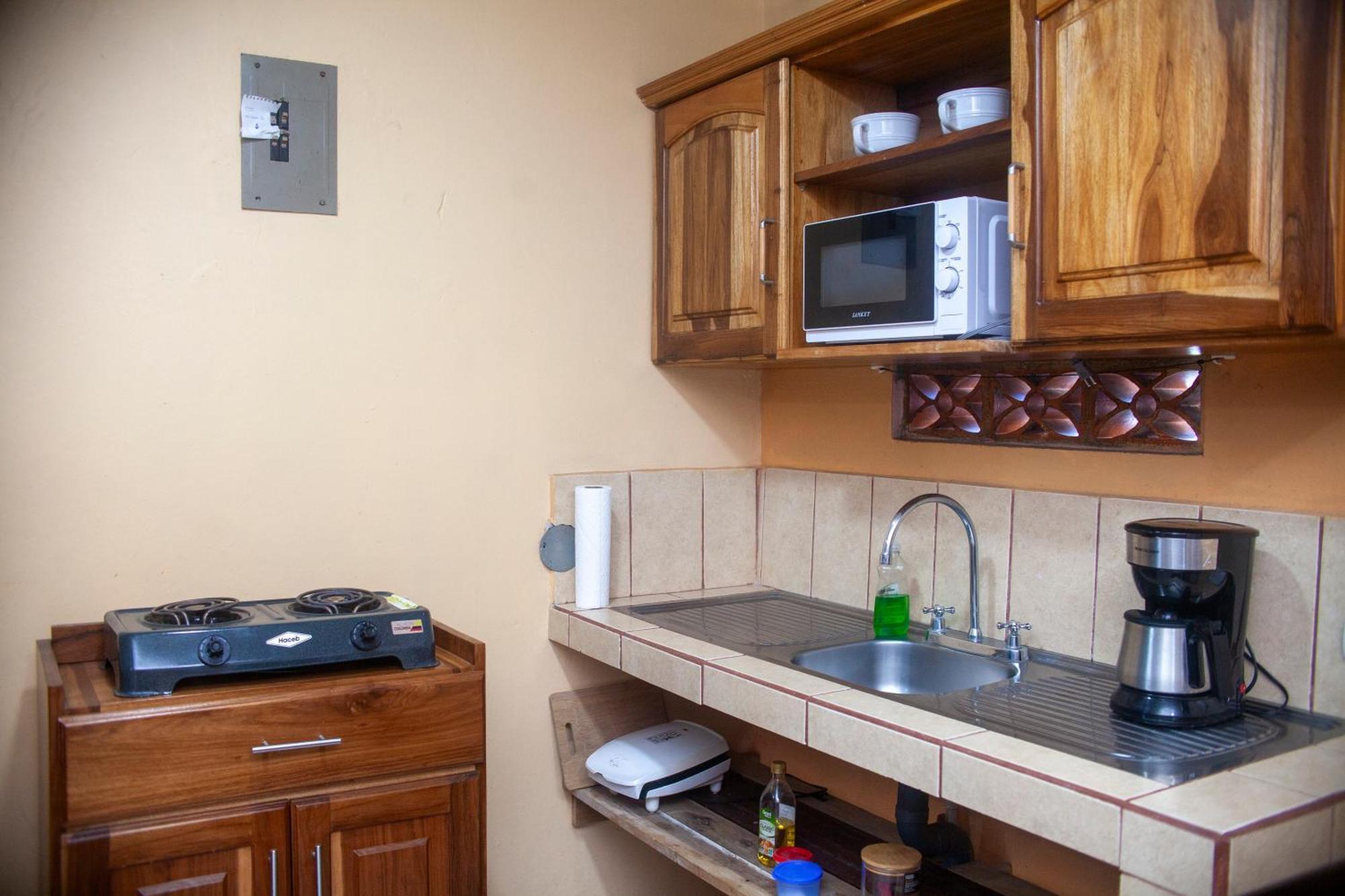 Apartamento Daly #1 Guápiles Buitenkant foto